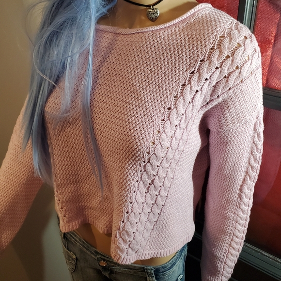 Garage Cropped Braid Crochet Sweater - Picture 5 of 6